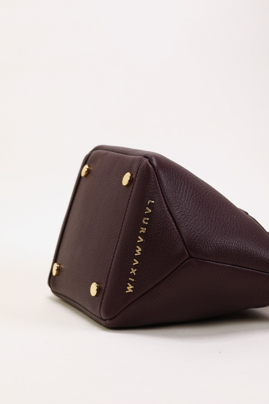 Victoria Baby Dark Violet