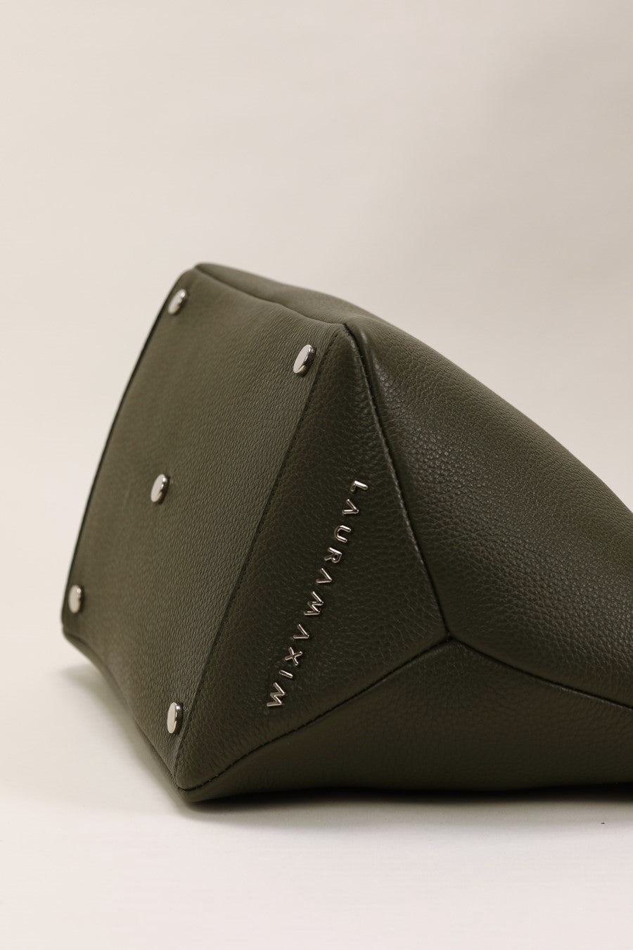 Victoria Medium Olive