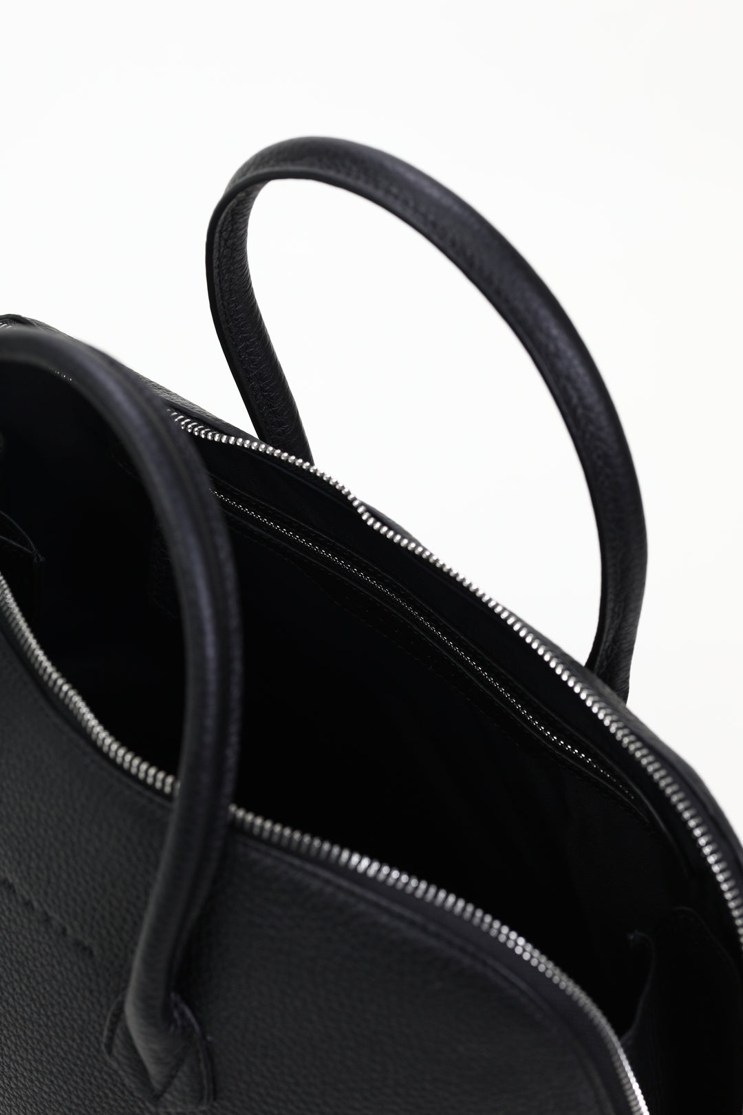 Carrera Medium Black