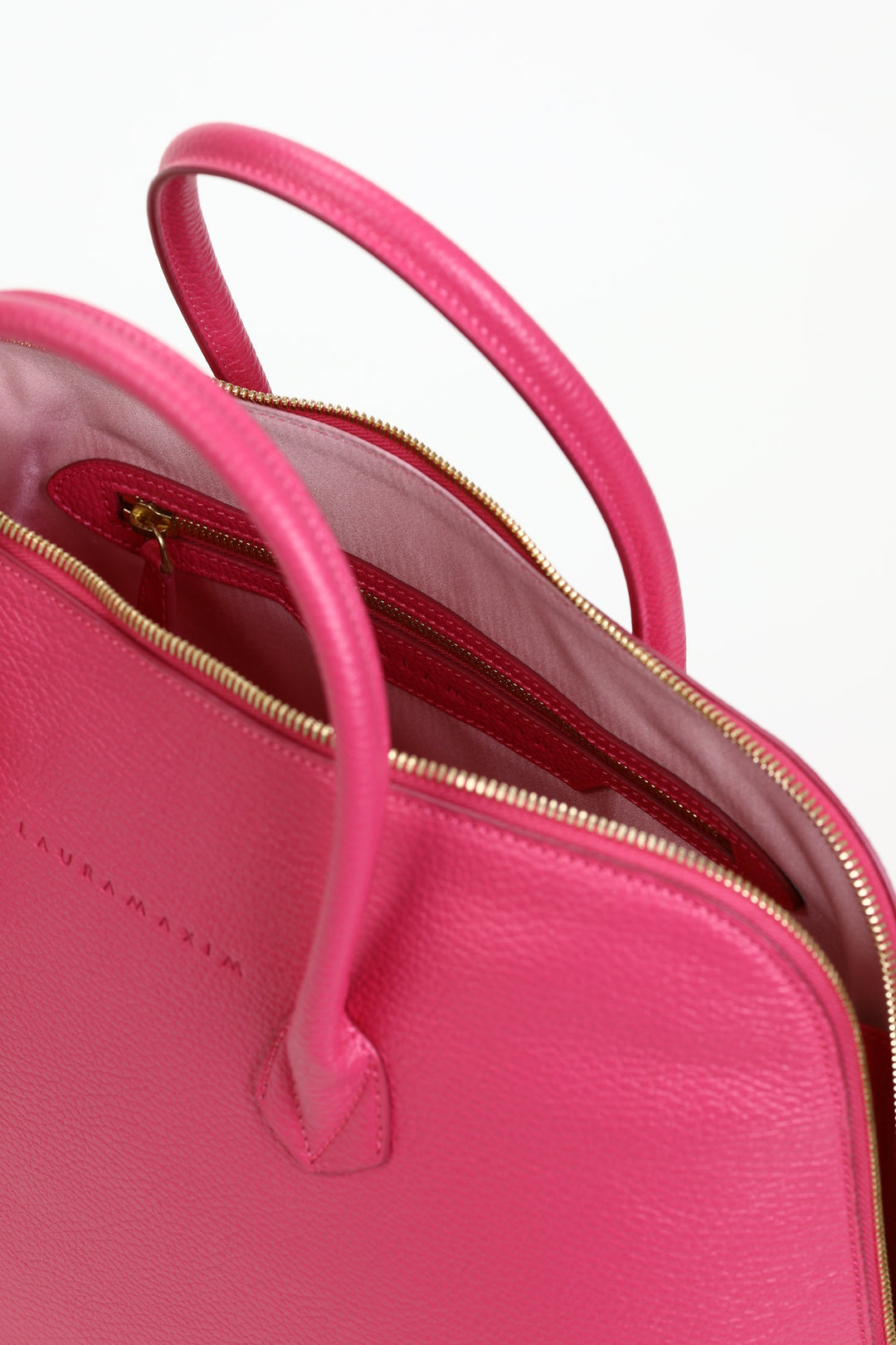 Carrera Medium Magenta