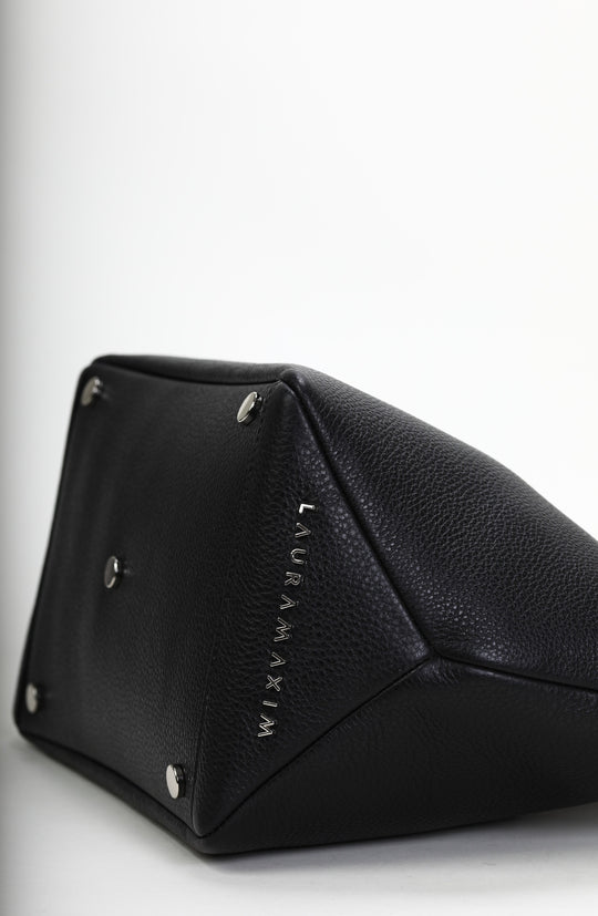 Victoria Medium Black